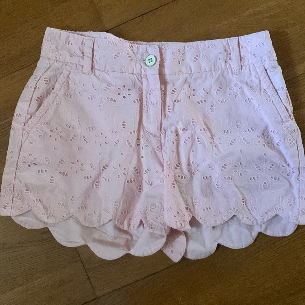 Women’s crown and ivy shelby shorts